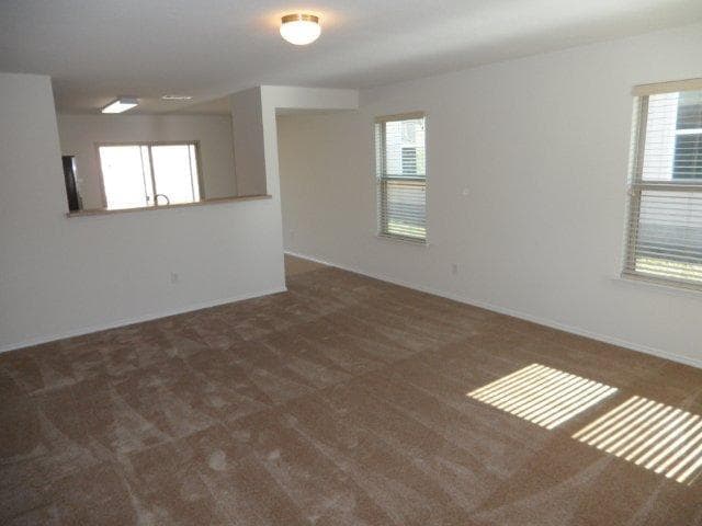 Building Photo - Perfect 3 Bedroom 2 Bath Home! GREAT Fort Worth Location -- Stainless Steel Kitchen Appliances In...