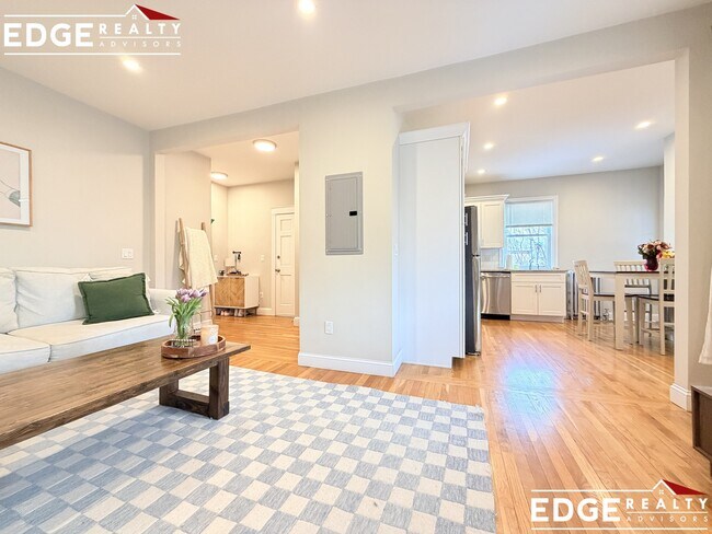 Photo - 68 Foster St