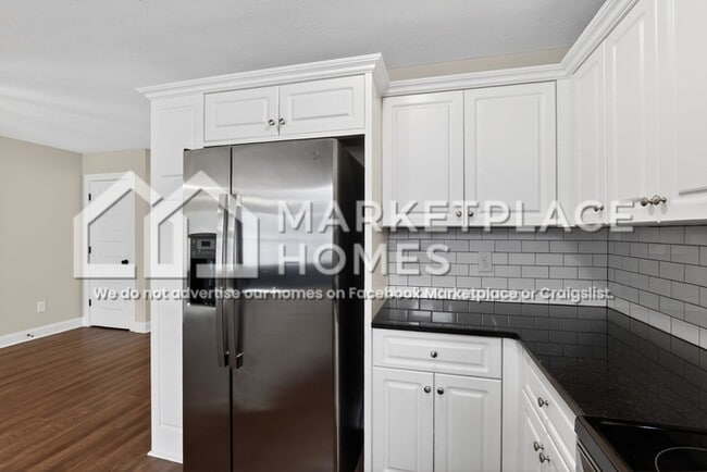 Photo - 112 Downsbury Rd