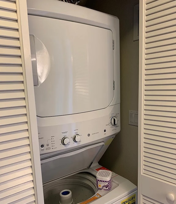 Photo - 1700 Park Ave