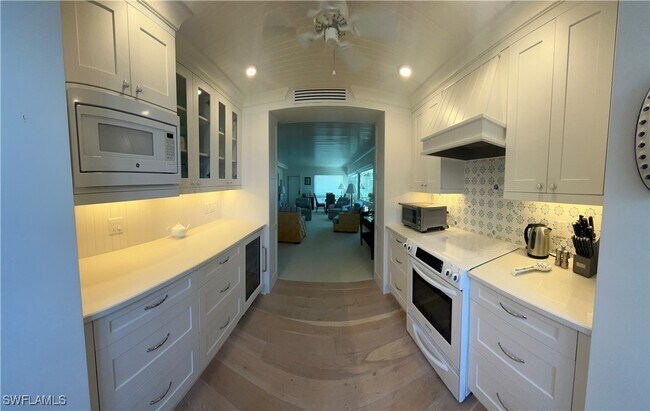 Photo - 1851 Gulf Shore Blvd N Unit 5