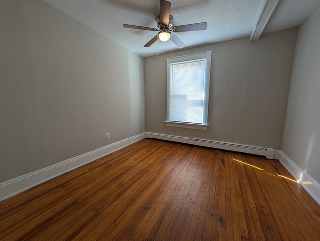 Photo - 2908 Memorial Ave