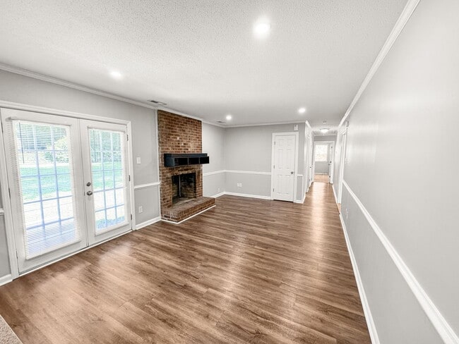 3001 Jason Dr