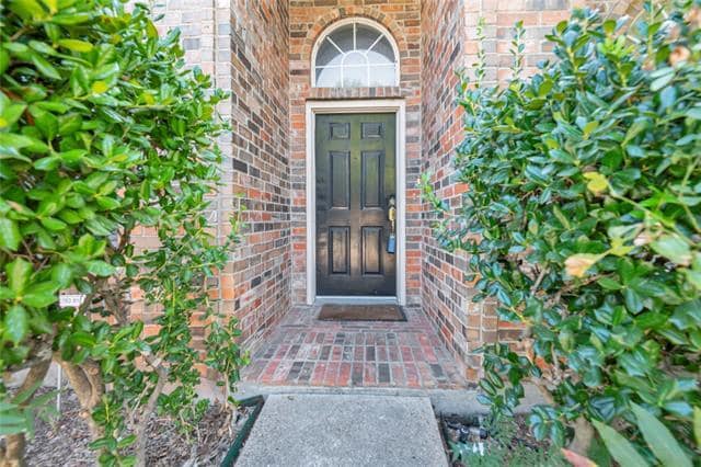 631 Forest Hill Dr