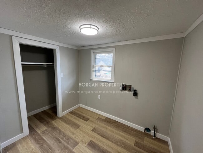 Photo - 324 Park Ave