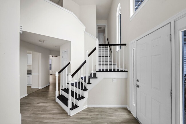 Photo - 3136 Sacramento Dr