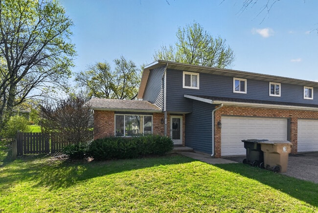 Photo - 3051 Greenway Trl