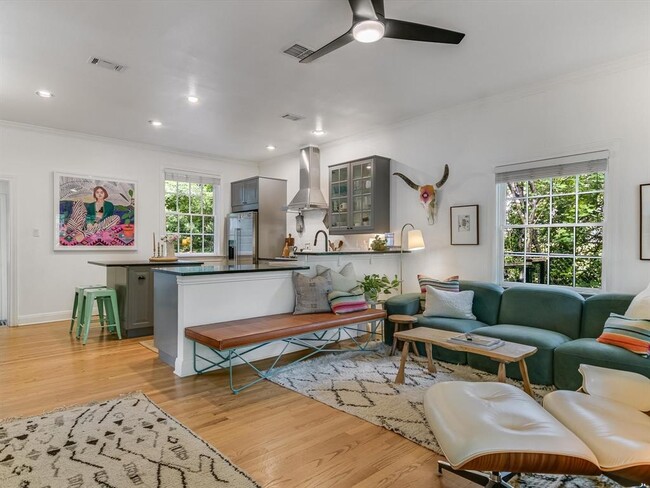 Photo - 4612 Avenue D