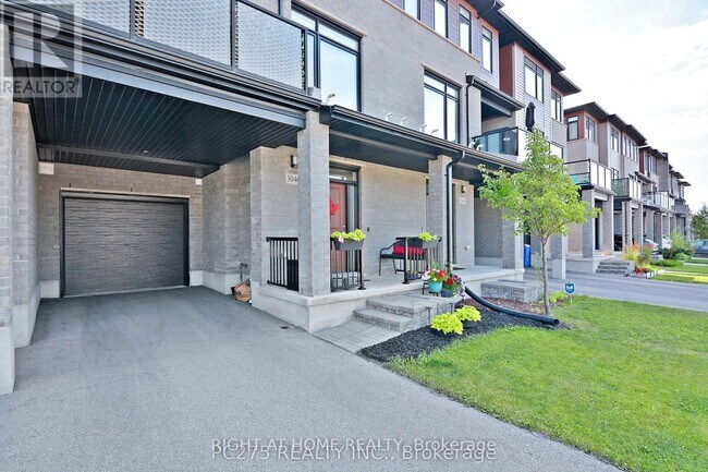 Photo - 3046 Springmeadow Road