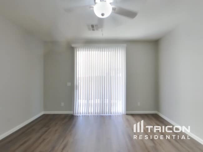 Photo - 4360 E Carla Vista Dr