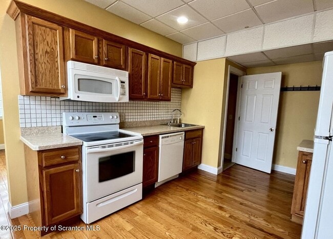 Photo - 512 S Main St