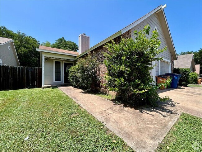 Building Photo - 9308 Kempler Dr Rental