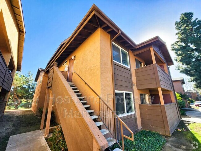 Building Photo - 514 Calle Montecito Unit #74 Rental