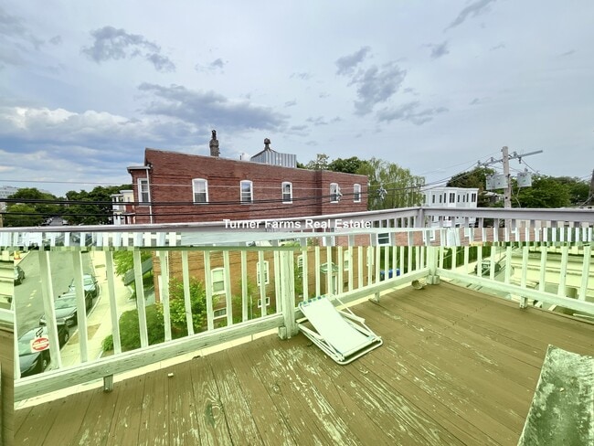 Photo - 58 Mansfield St Unit 3