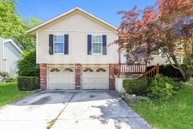 Building Photo - 211 Apple Blossom Ln
