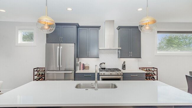 Photo - 750 22nd Ave N