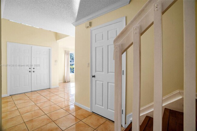 Photo - 239 Mahogany Terrace