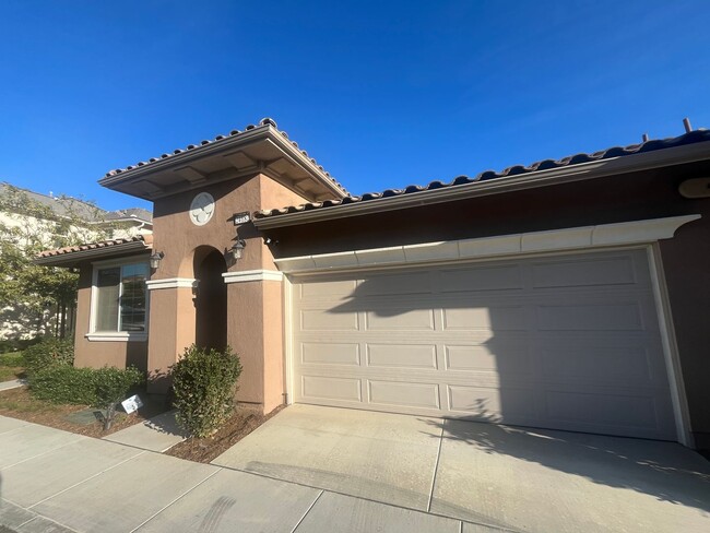 Building Photo - Beautiful Single-Family Home in Terramor