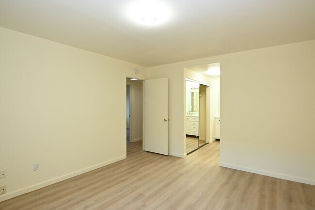 Photo - 460 Richfield Drive Unidad #1