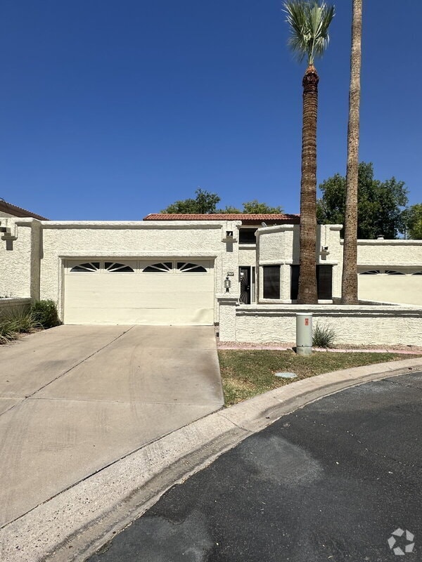 Building Photo - 7807 S Kachina Dr Rental