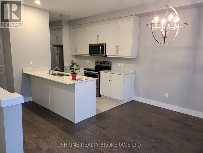 Photo - 2070 Meadowgate Blvd