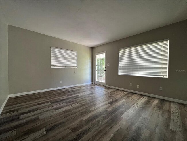 Photo - 12 W Hazel St