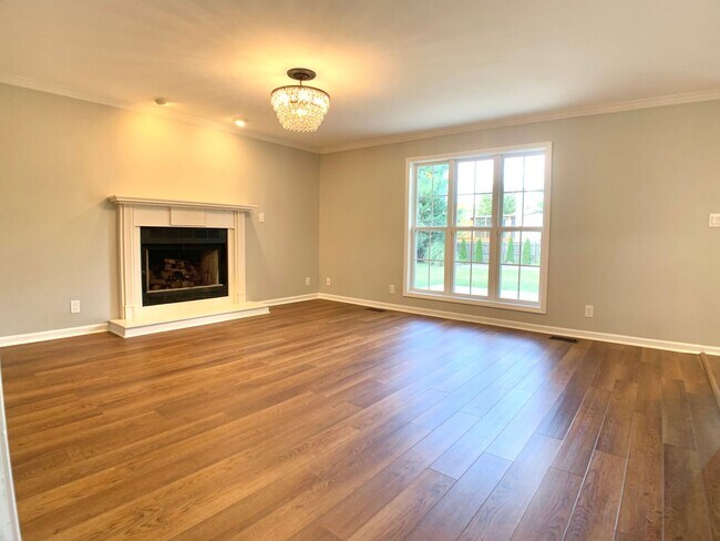 Photo - 2553 Emerald Ct