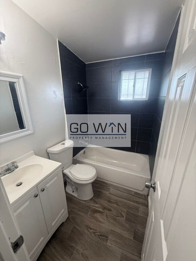 Photo - 925 W Cheryl Dr Unit 3