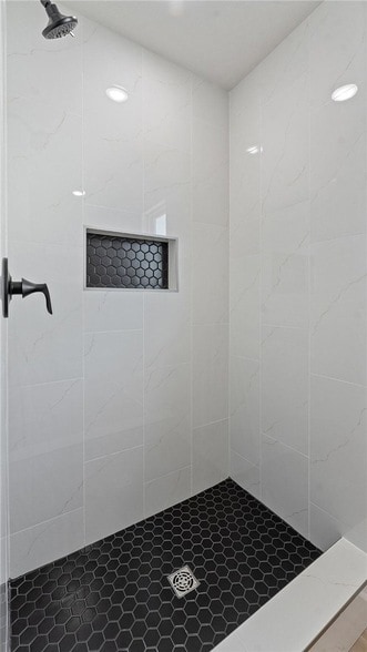 Photo - 1702 Cuppett Cir