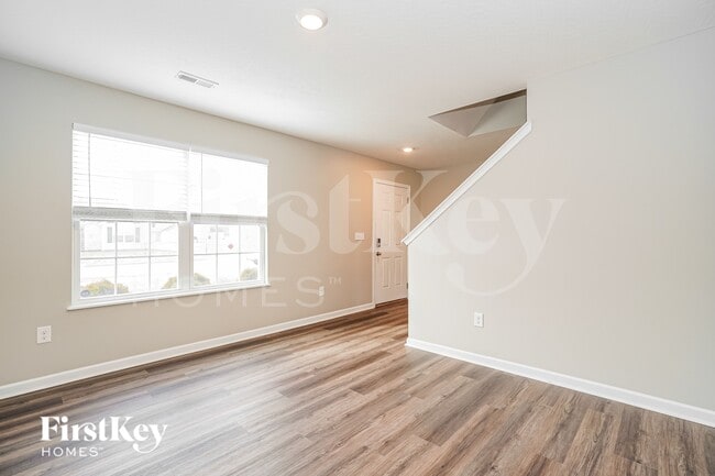 Photo - 5416 Branchville Dr