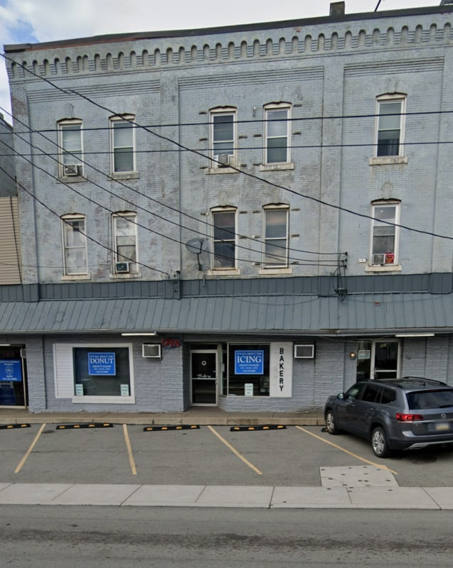 Building Photo - 984 Jefferson Ave Unit 13