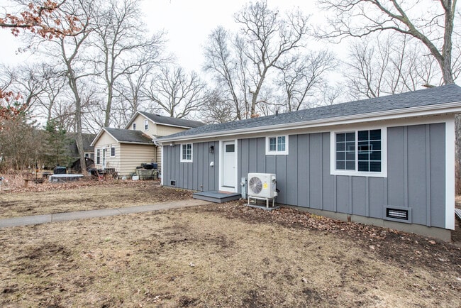 Photo - 42076 N East Rd