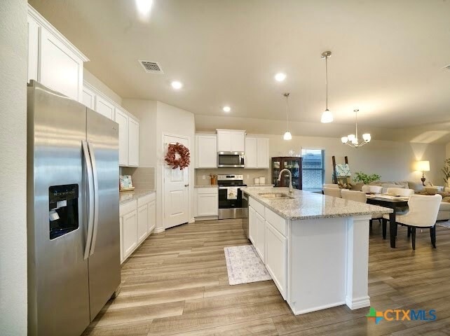 Building Photo - 3884 Lorenzen Ct