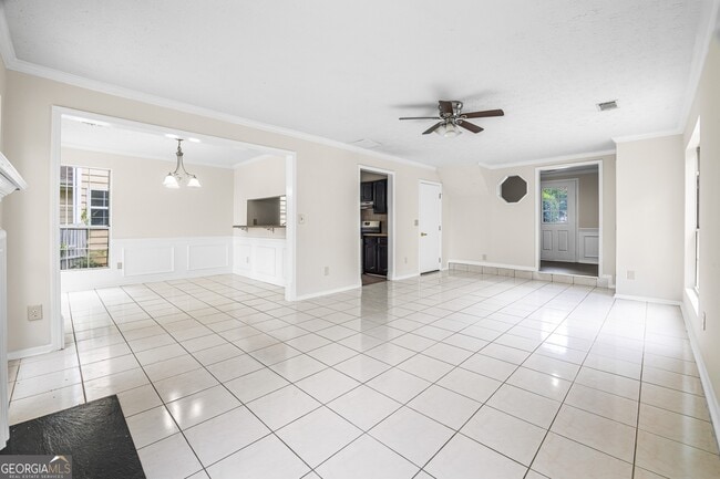 Photo - 3111 Linden Dr