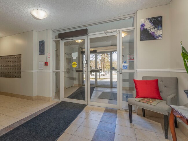 Photo - Hanover Towers