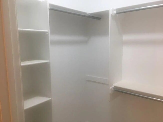 Photo - 200 S Elm St Unit Apt B