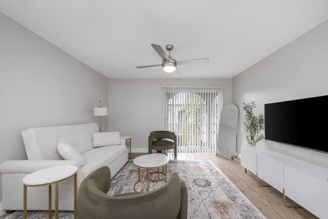 Photo - 4350 W Kennedy Blvd Unit SI ID1365973P