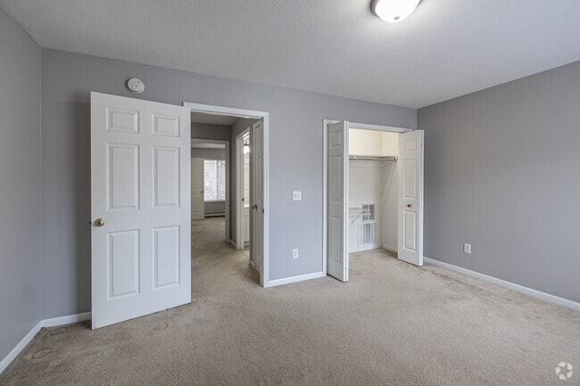 2BR, 1BA - 1,056SF - Primary Bedroom