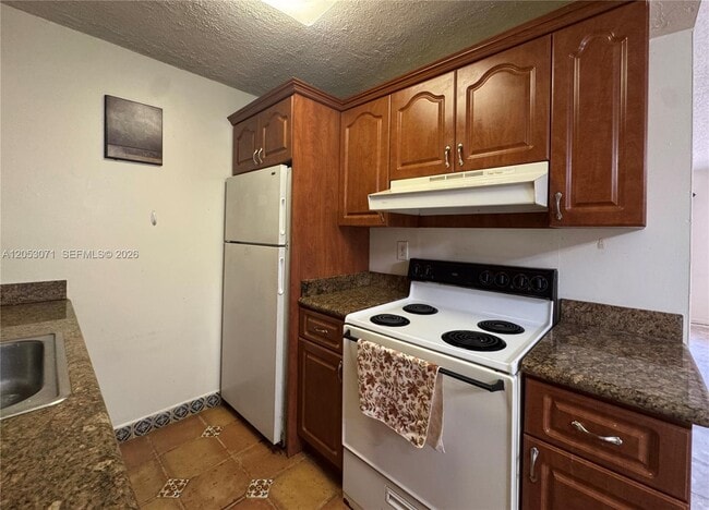 Photo - 7208 Fairway Dr Unit I14