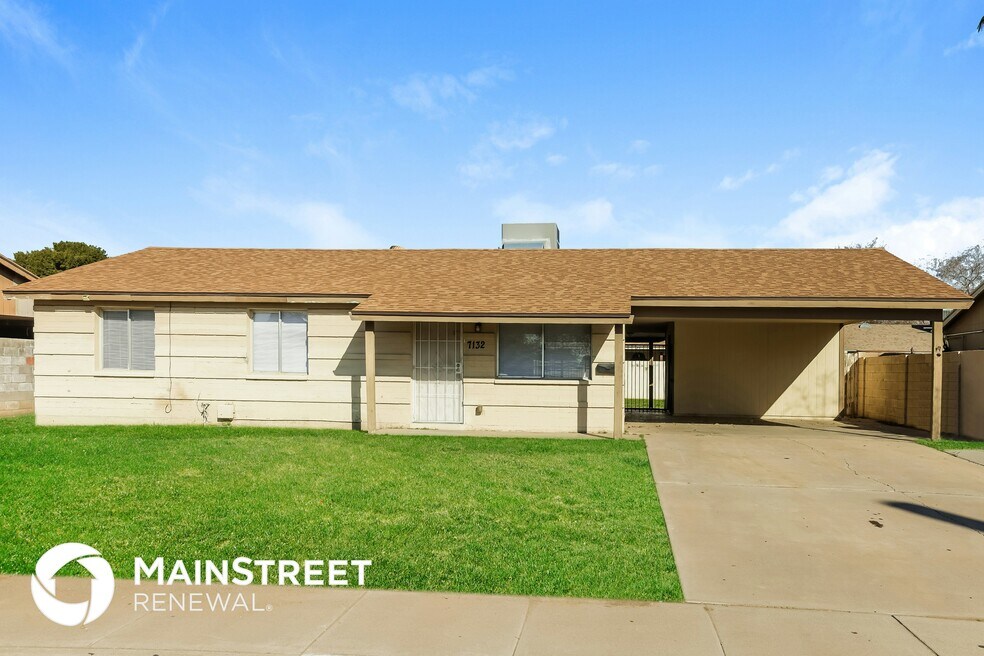 7132 W Glenrosa Ave