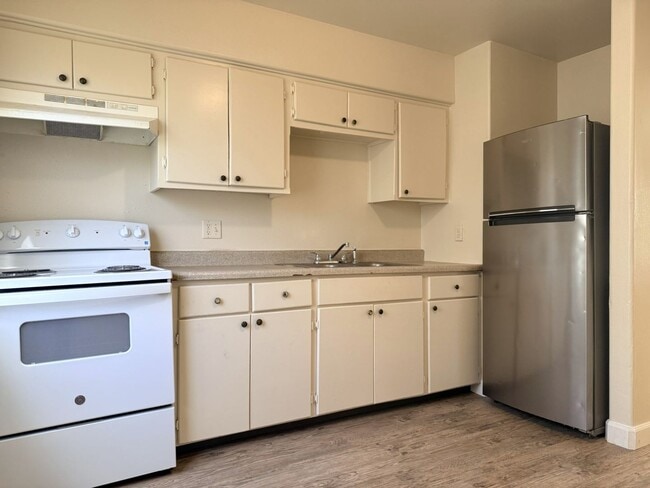 Photo - 328 W 13th St Unit 328-B