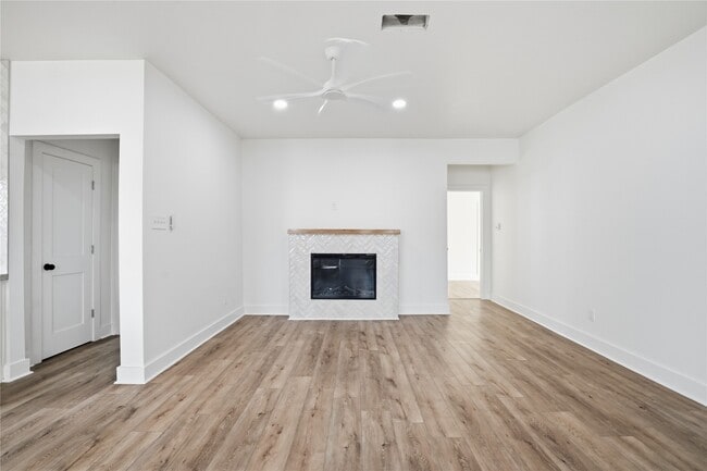 Photo - 532 N Super St