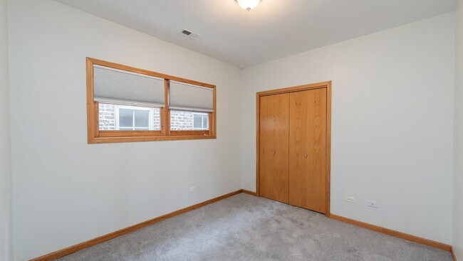 Photo - 1340 N Campbell Ave Unit 03