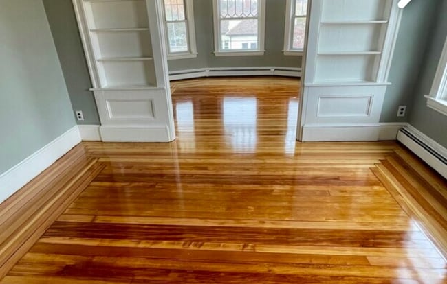 Photo - 576 Providence St Unit 3