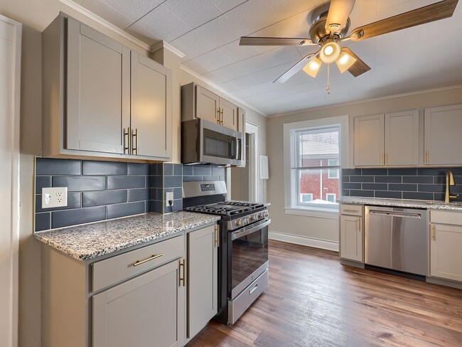 Photo - 3200 Green St Unidad Apt 2