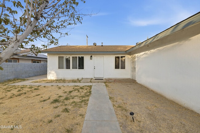 Photo - 38466 Sumac Ave