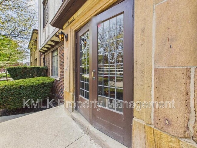 Photo - 1352 Kenilworth Ave