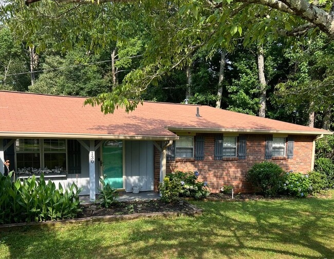 Building Photo - 130 Shaw Dr Rental