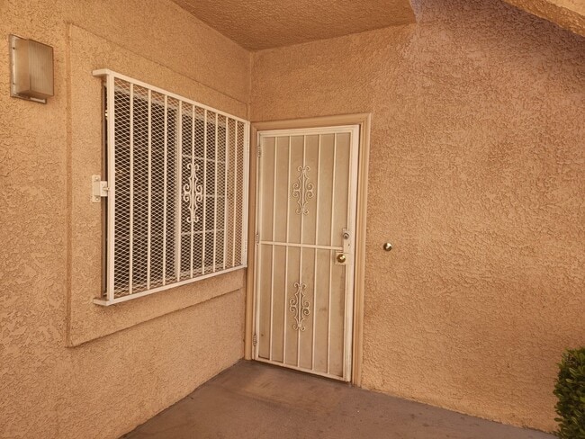 Photo - 2925 Wigwam Pkwy
