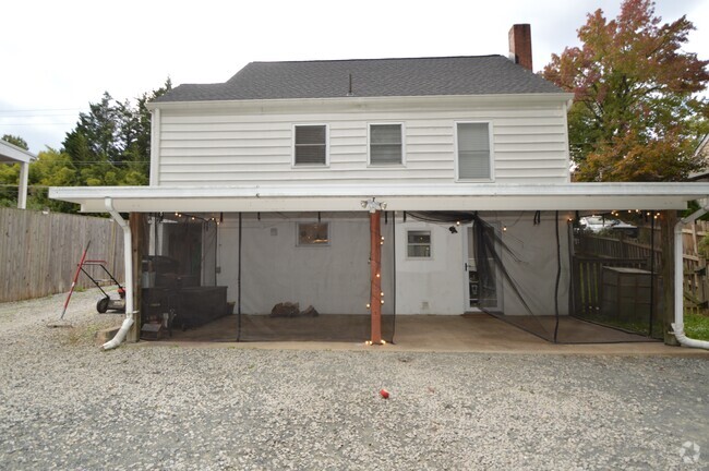 Building Photo - 4015 Roberts Rd Unit Upstairs Rental